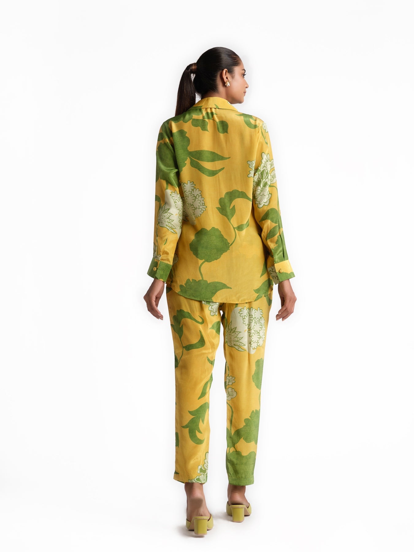 Yellow flower print set